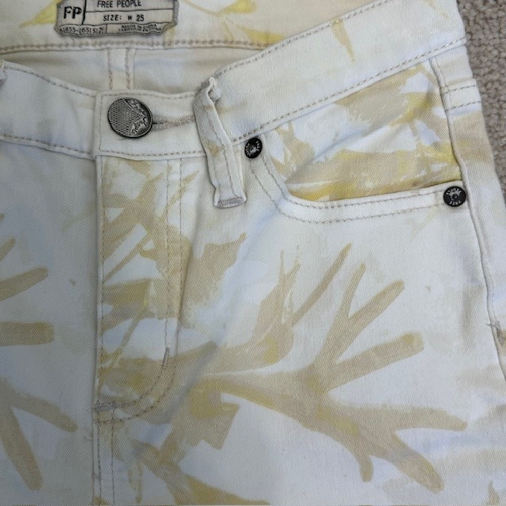Free People Floral Printed High Rise Skinny Jeans Casual Everyday Style Size 25 - Picture 6 of 12